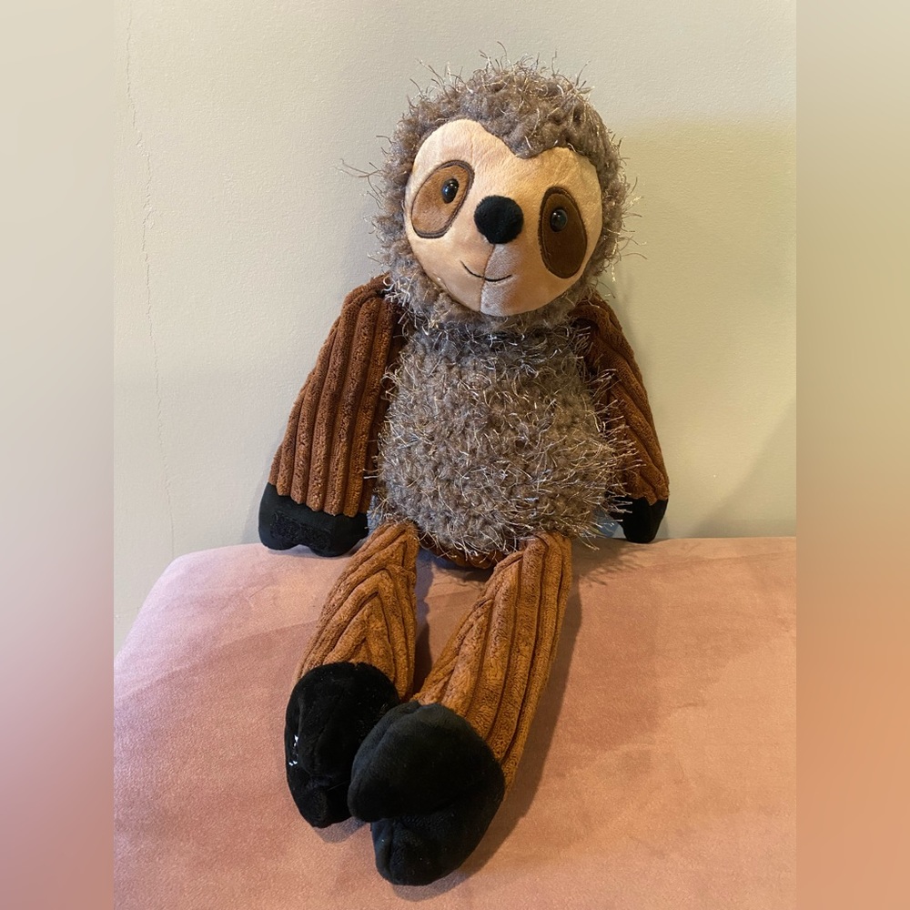 Scentsy Buddy Sloth plush stuffed animal (D5526)